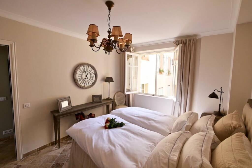 Bord De Mer - Ac, Wifi, Chic, Sea View, Beach 2 Minutes Walk Antibes Bagian luar foto